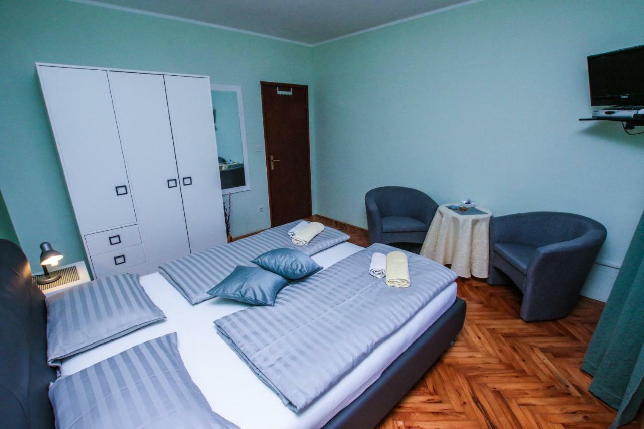 Apartments Ritosa Porec Exterior photo